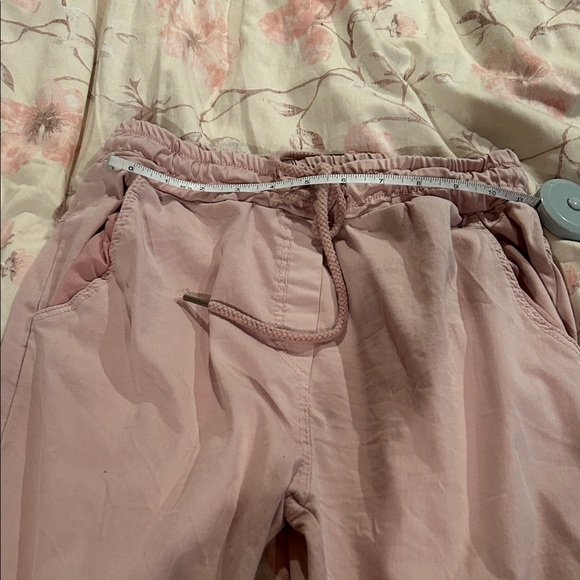 Venti6 NWOT Pink Stretchy Freyed Hem Joggers. Drawstring Waist . Soft Size S - Picture 7 of 10